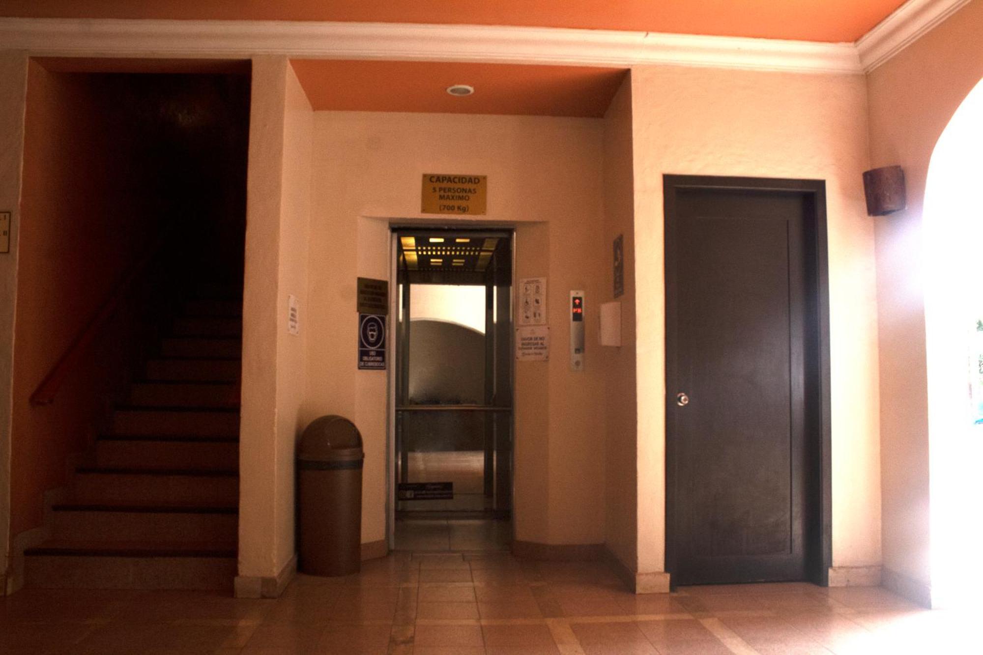 Armida Express Hotell Guaymas Exteriör bild